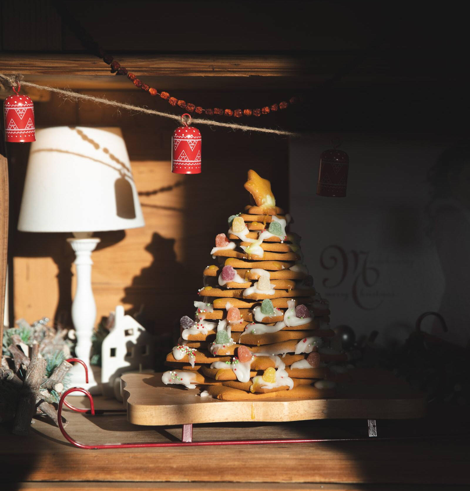 Gingerbread Christmas tree on a plate in warm light